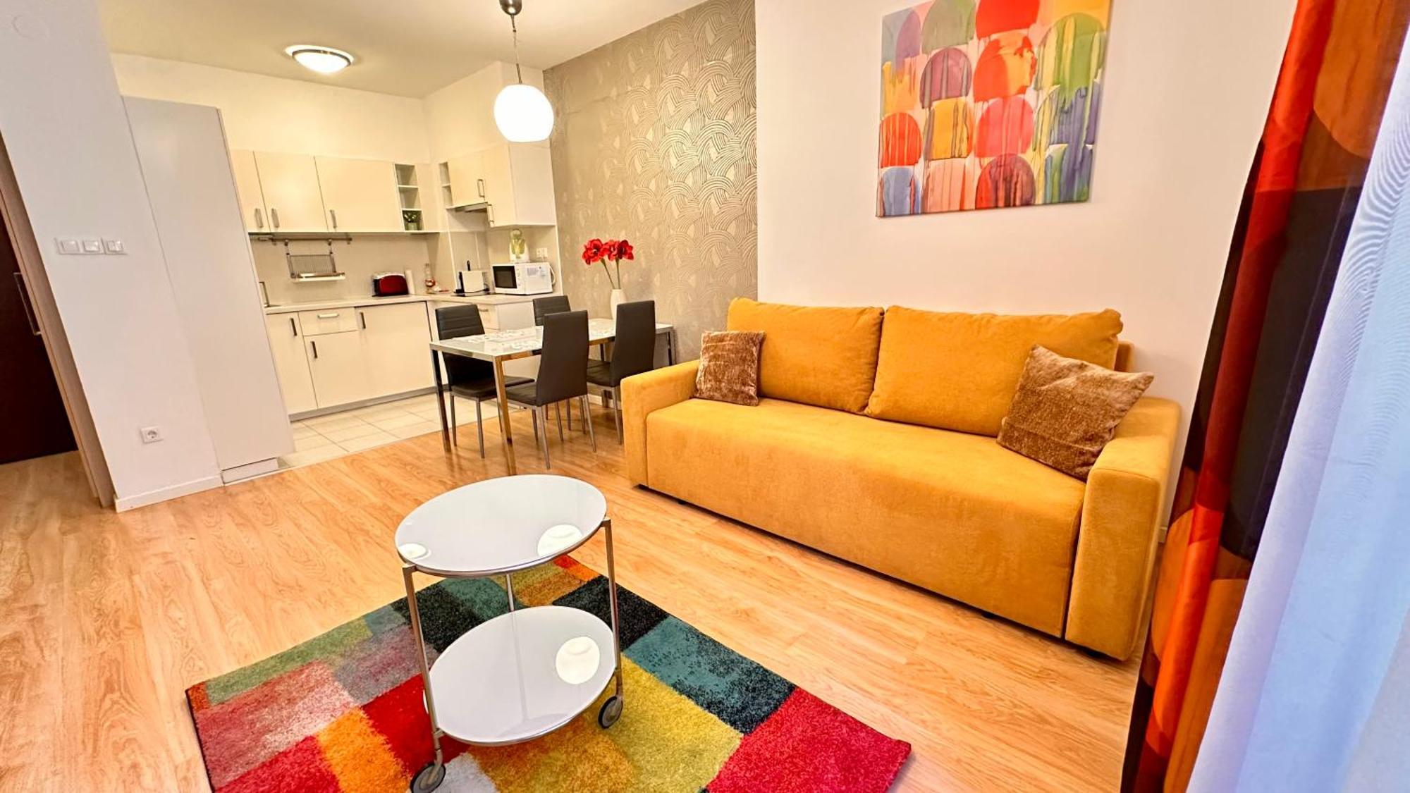 The Prince'S Neighbour Apartment Budapest With Free Garage Exterior foto